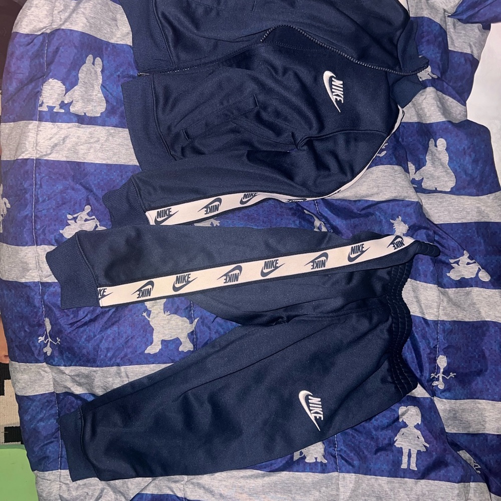 Nike Dark Blue Athletic Set